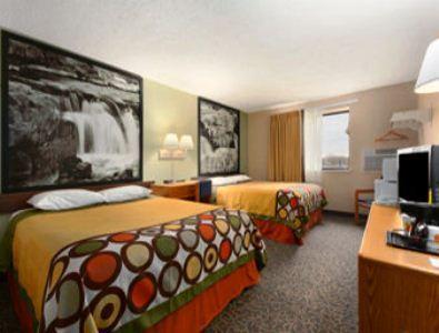 Super 8 By Wyndham Sioux Falls Near Convention Center Pokoj fotografie